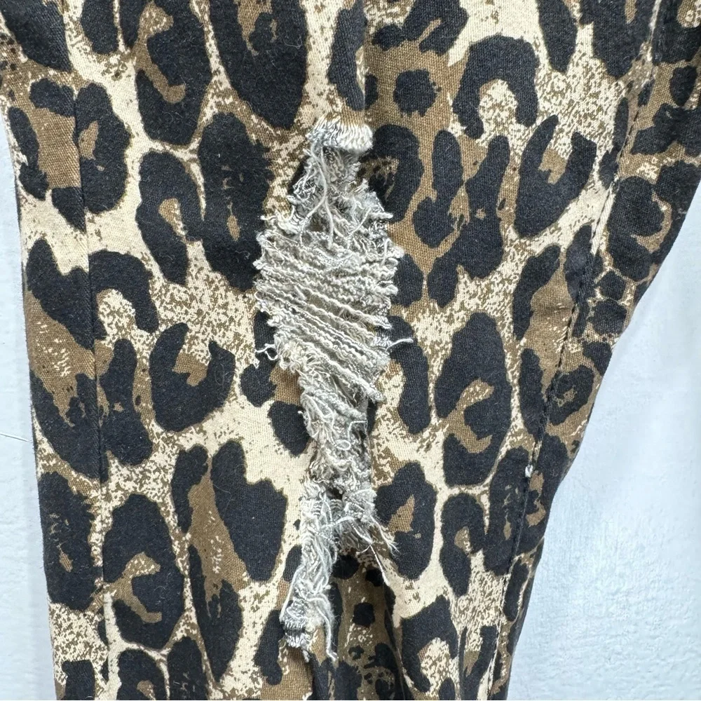 Leopard Animal Print Joggers YMI Distressed Raw Hem High Rise 5 Pocket Mobwife